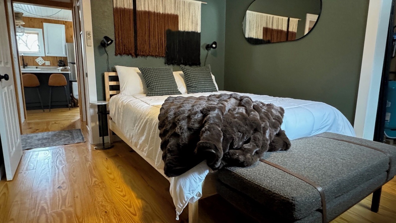 Photo of Bedroom in Center City