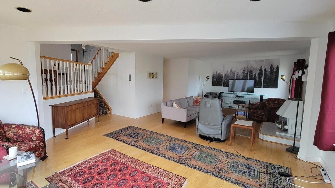 Photo of Livingroom in Algoma District