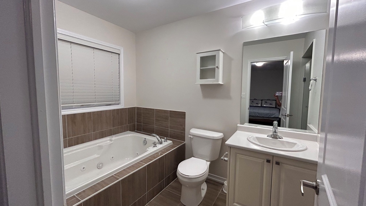 Photo of Bathroom in Thorold