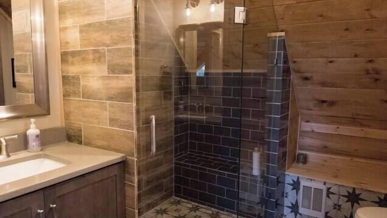 Photo of Bathroom in Tofte