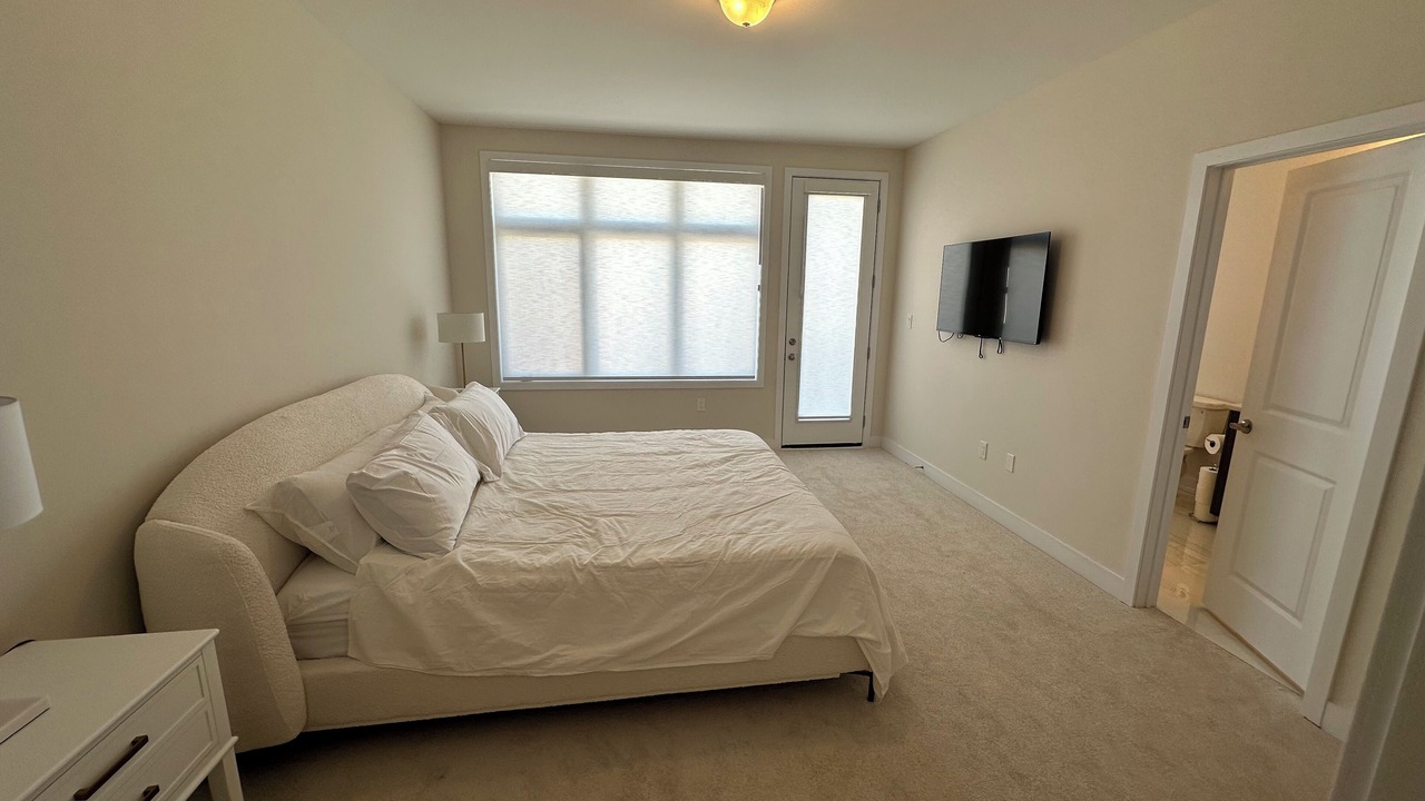 Photo of Bedroom in Oakville