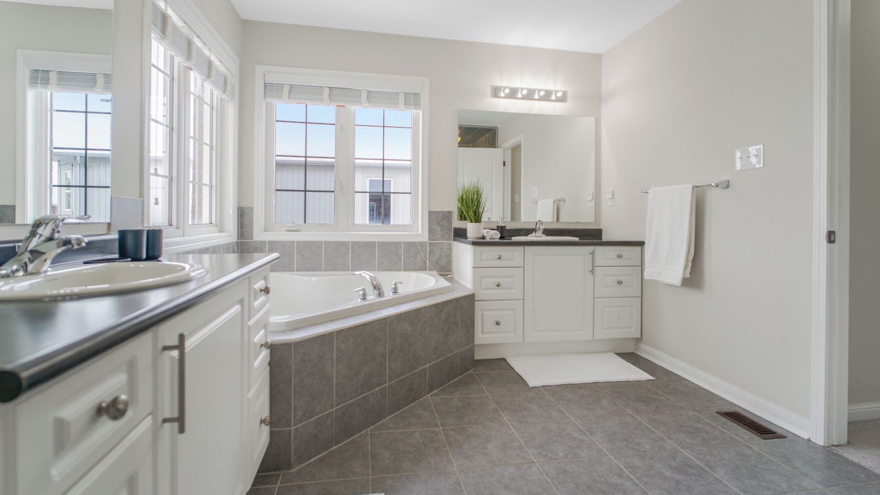 Photo of Bathroom in Bowmanville