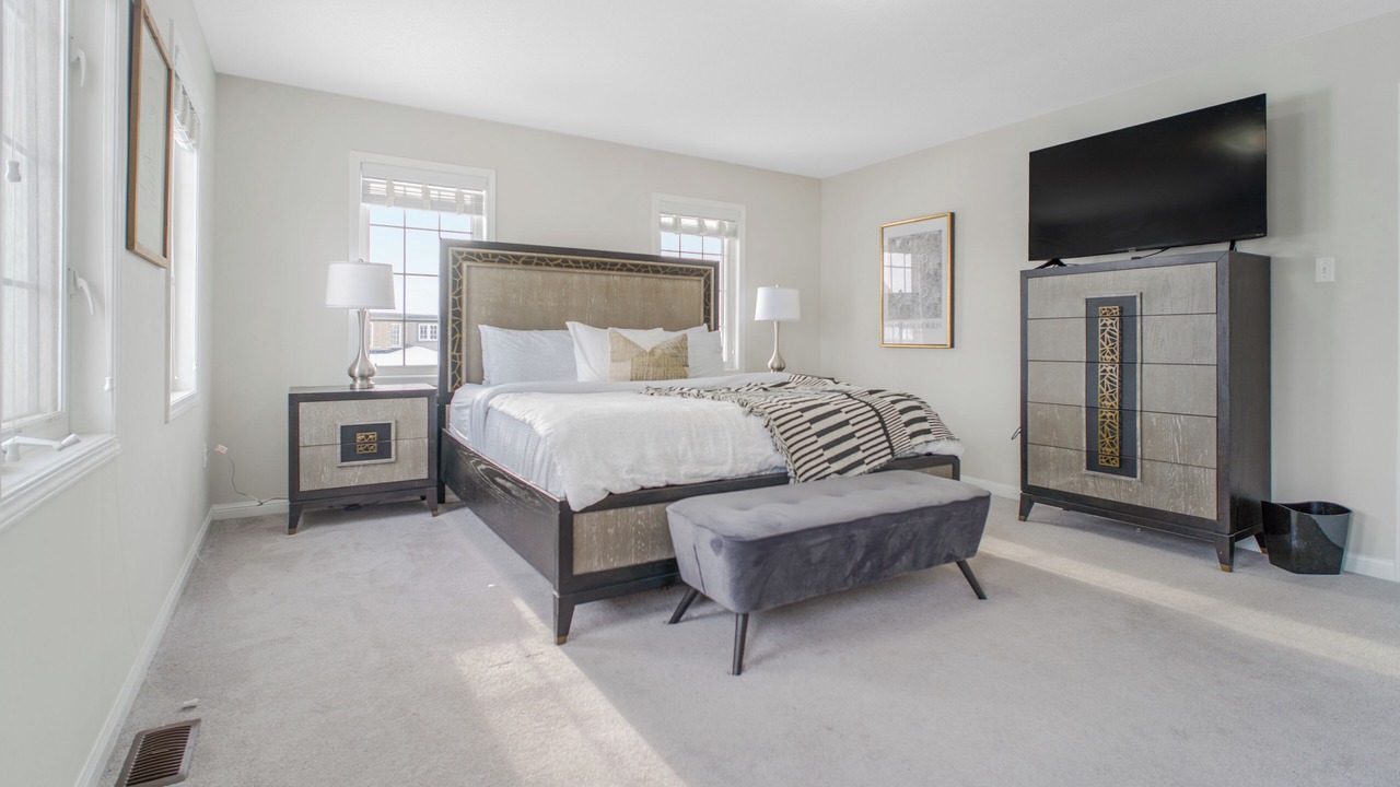 Photo of Bedroom in Bowmanville