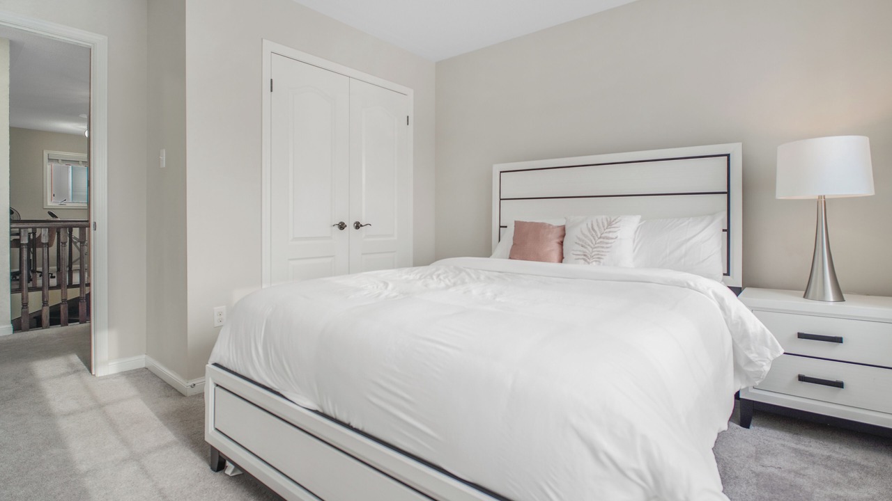 Photo of Bedroom in Bowmanville