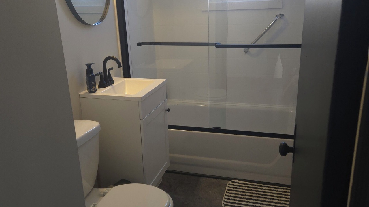 Photo of Bathroom in Rideau Heights