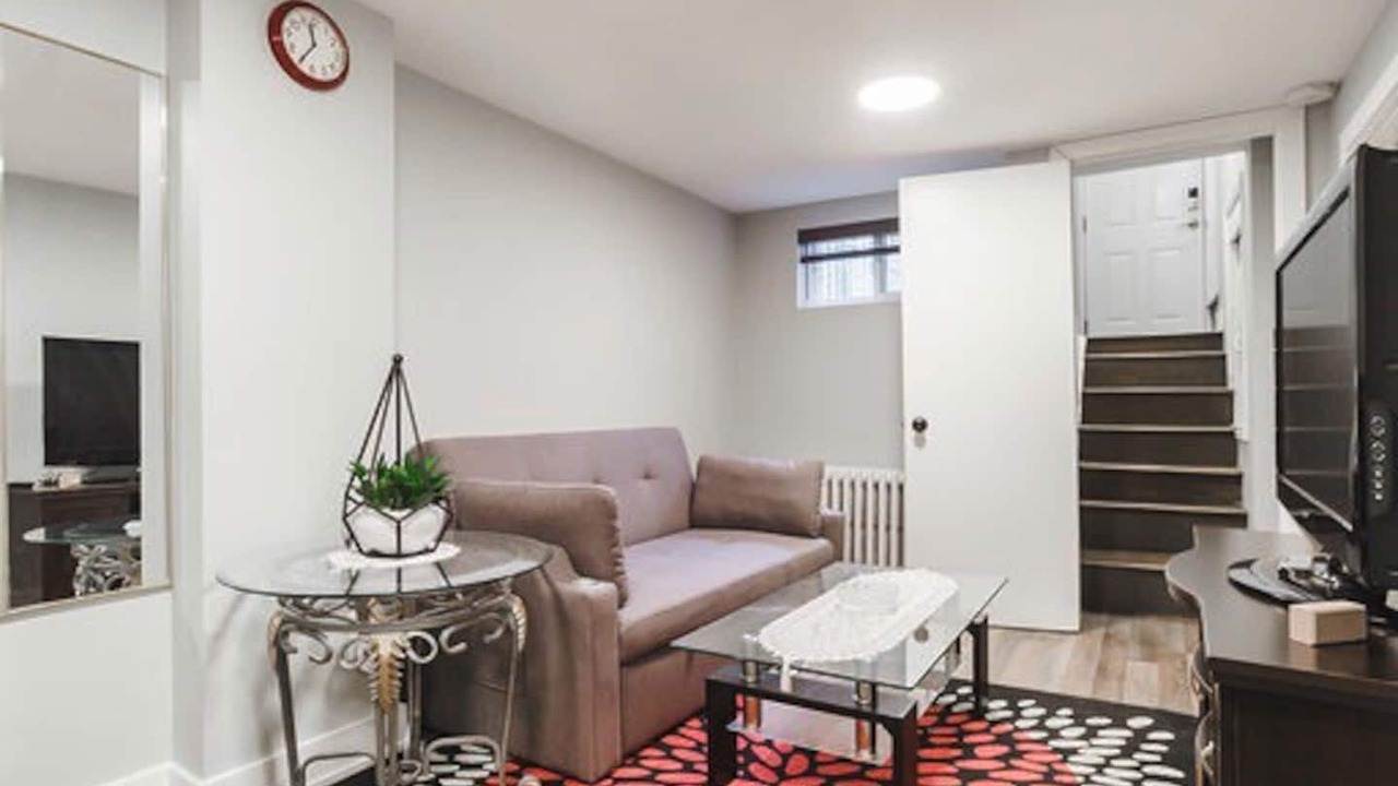 Photo of Livingroom in Rockcliffe - Smythe