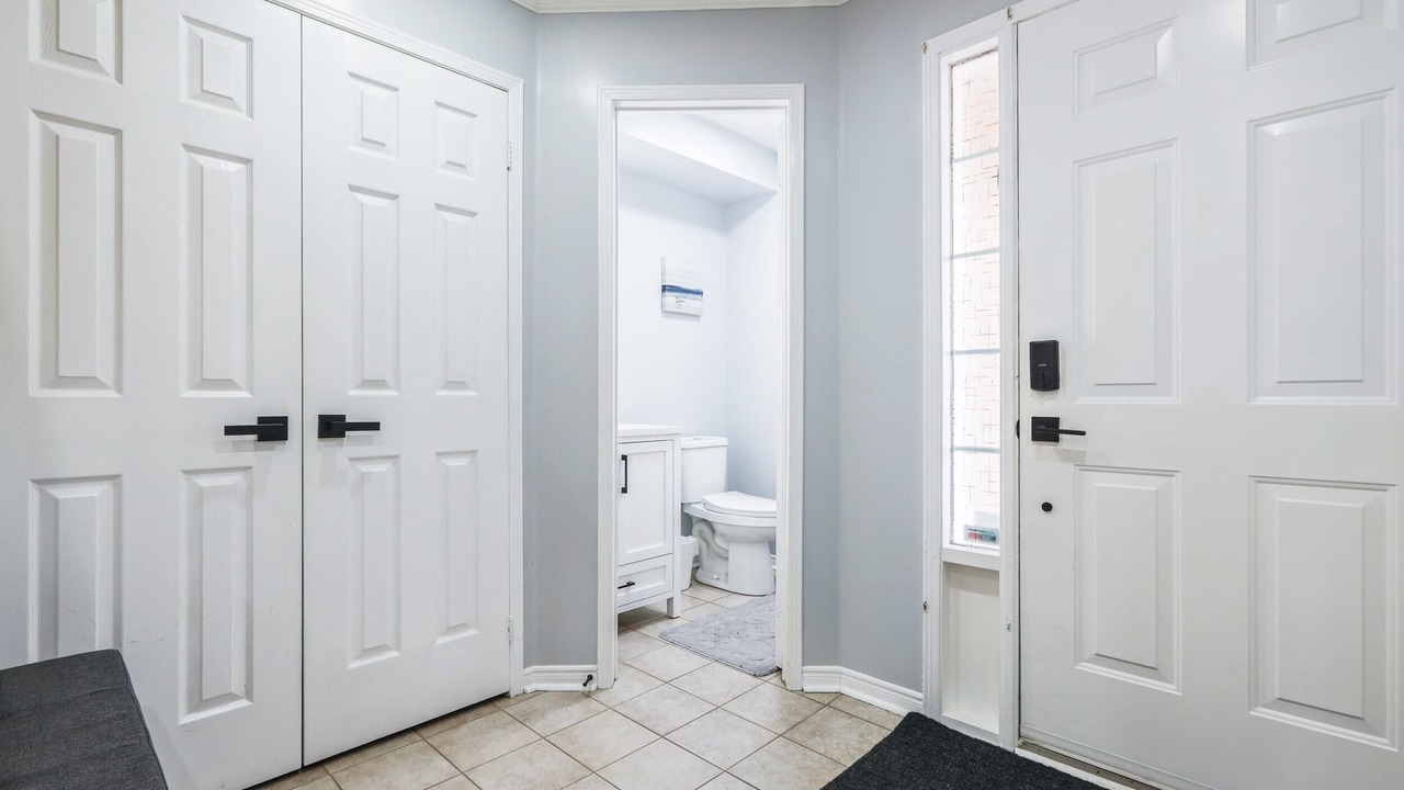 Photo of Bathroom in Thornhill