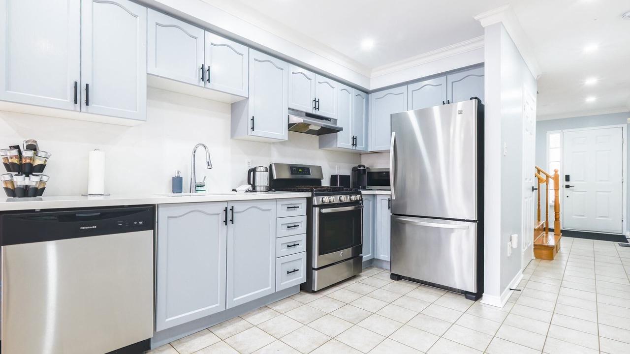 Photo of Kitchen in Thornhill
