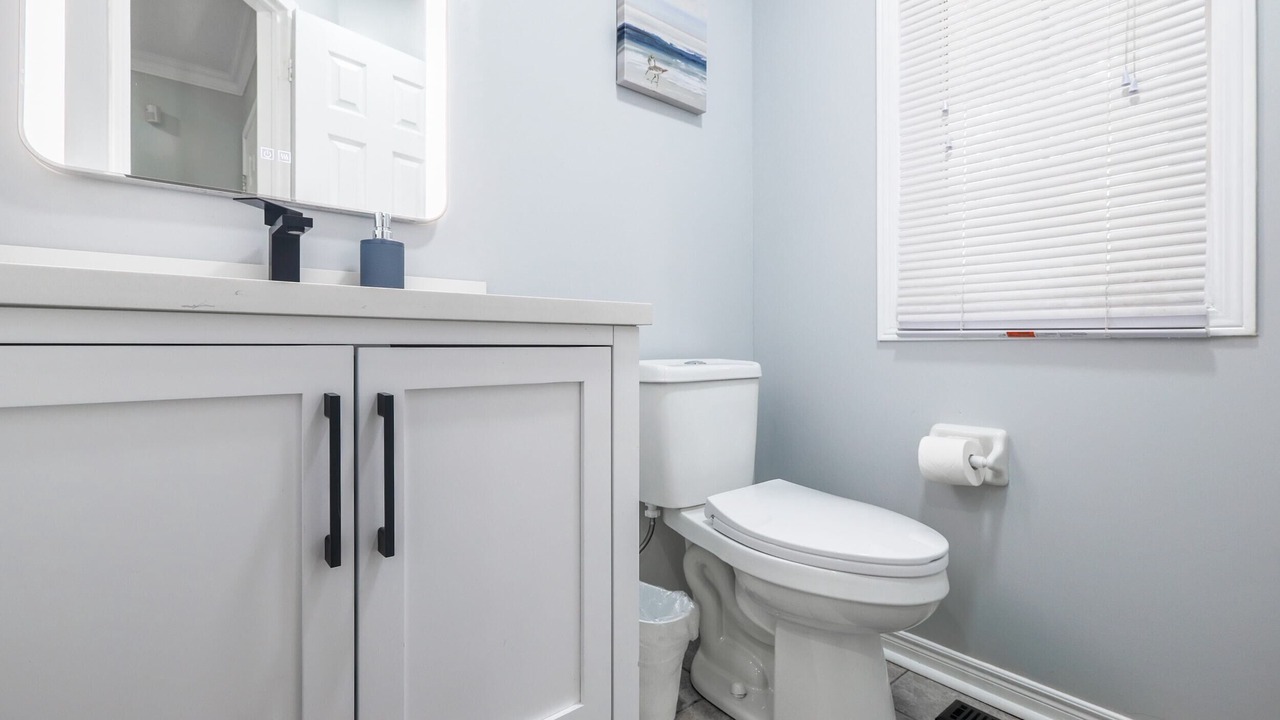 Photo of Bathroom in Thornhill