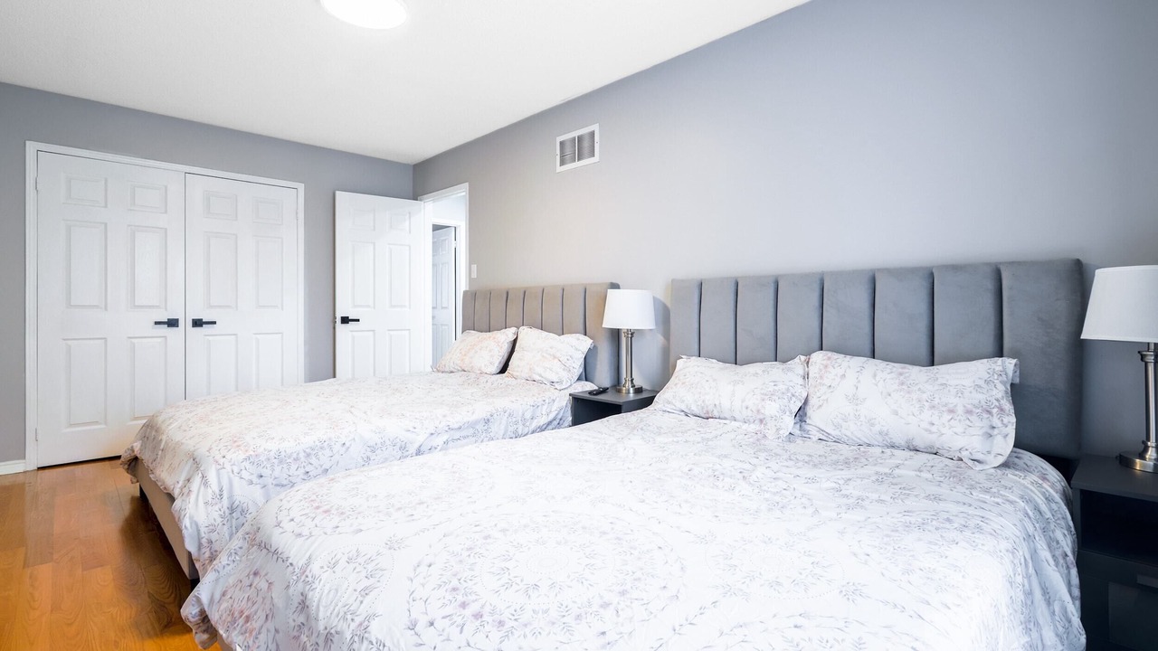 Photo of Bedroom in Thornhill