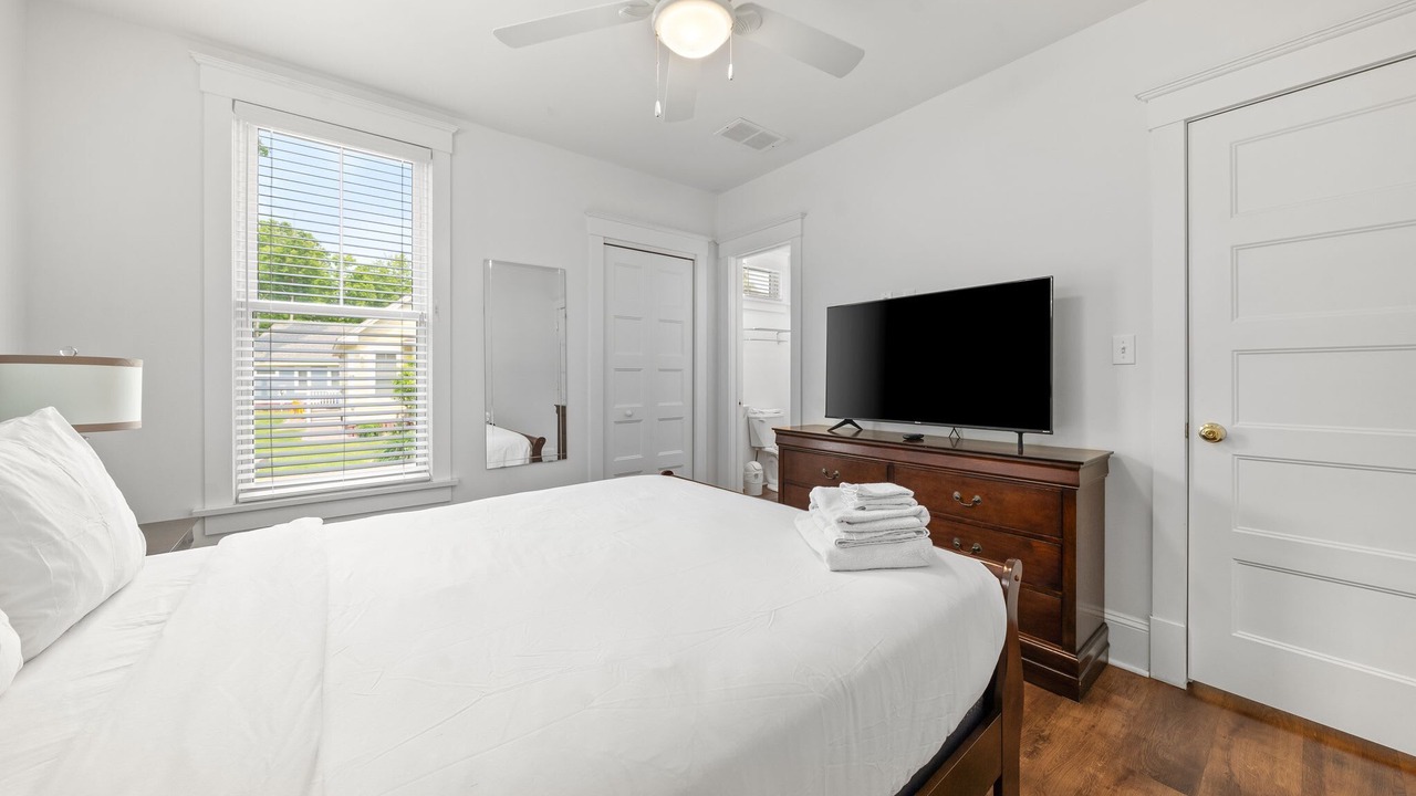 Photo of Bedroom in Cherry Valley