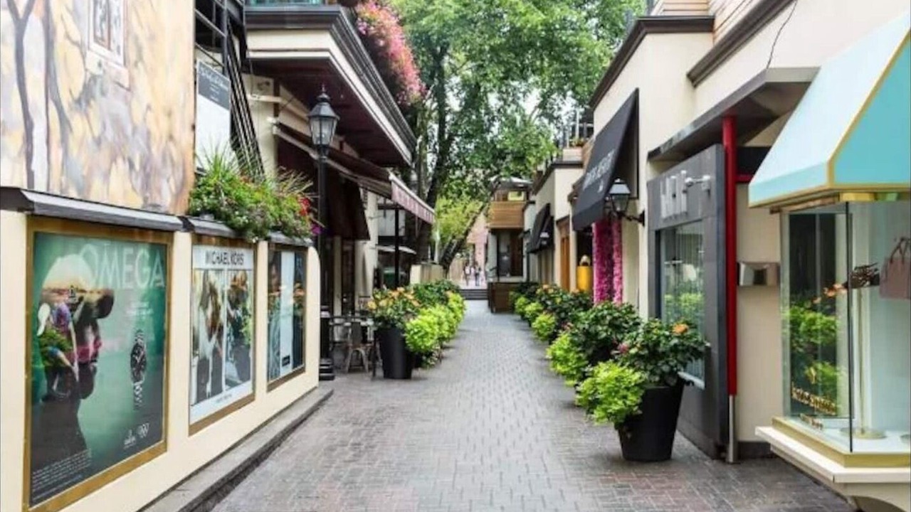Photo of Others in Midtown Toronto