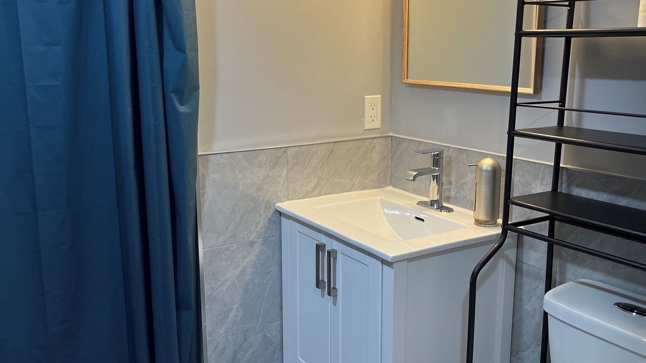 Photo of Bathroom in Koreatown
