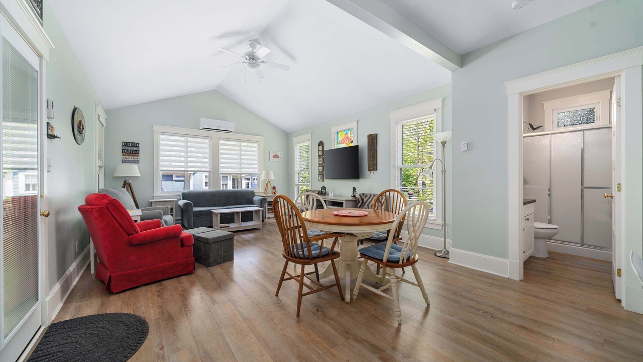 Photo of Livingroom in Cherry Valley