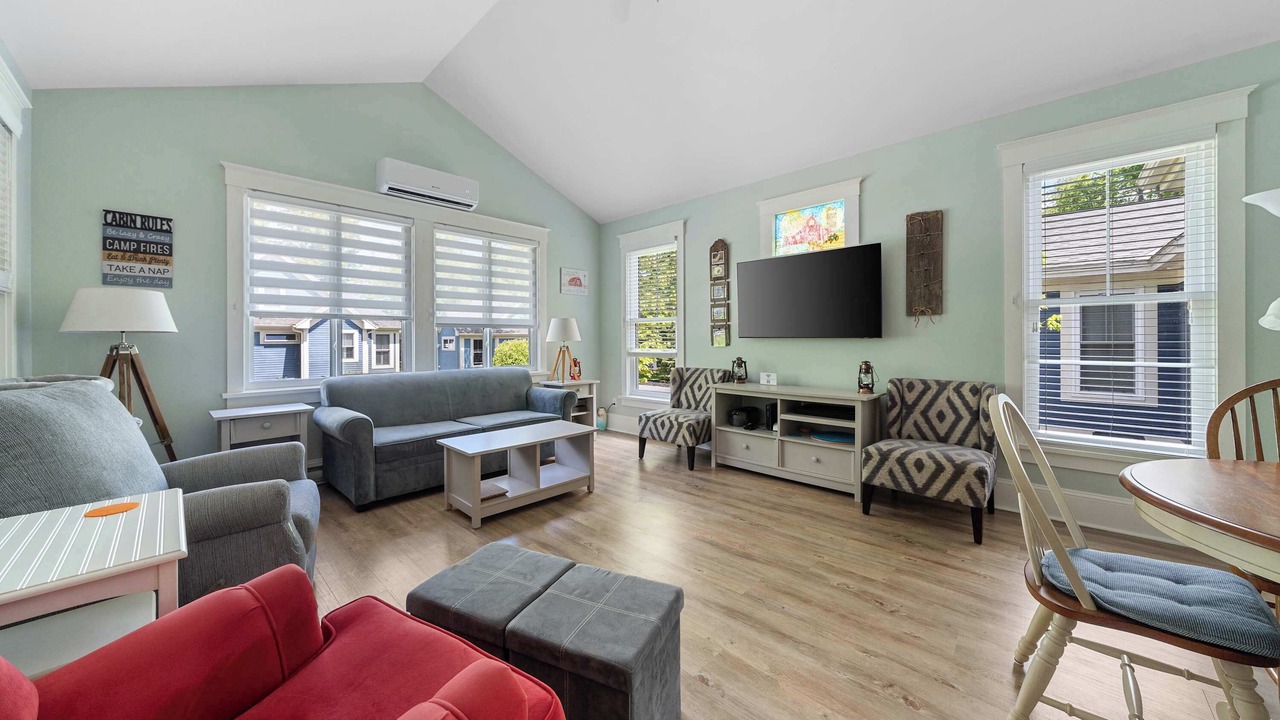 Photo of Livingroom in Cherry Valley