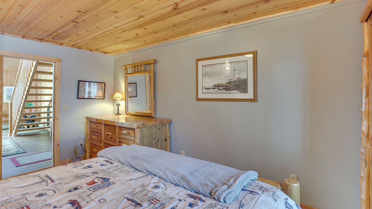 Photo of Bedroom in New London