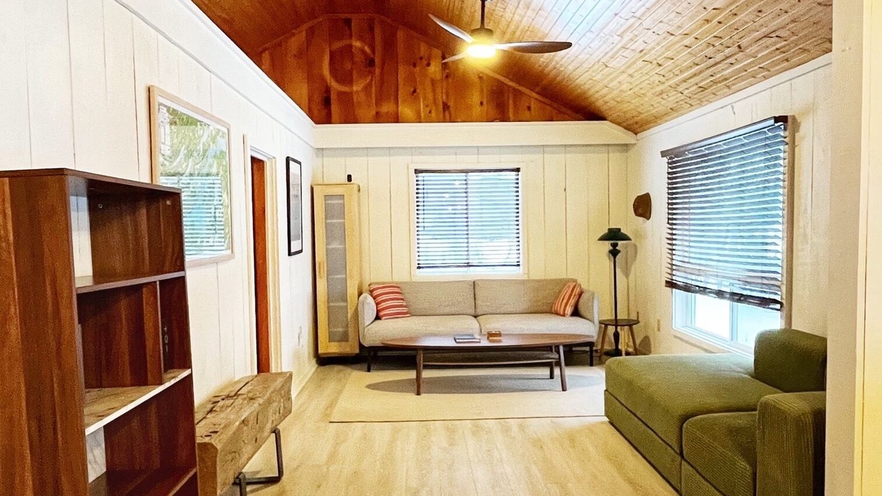 Photo of Livingroom in Rideau Lakes