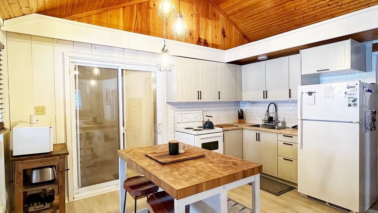 Photo of Kitchen in Rideau Lakes