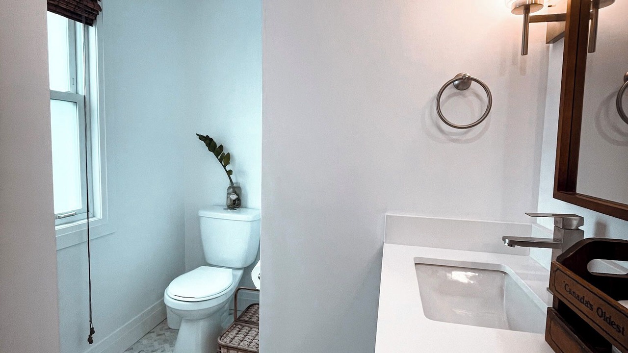 Photo of Bathroom in Sarnia