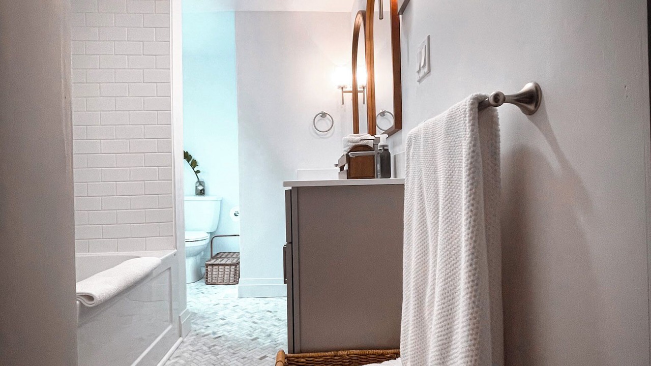 Photo of Bathroom in Sarnia