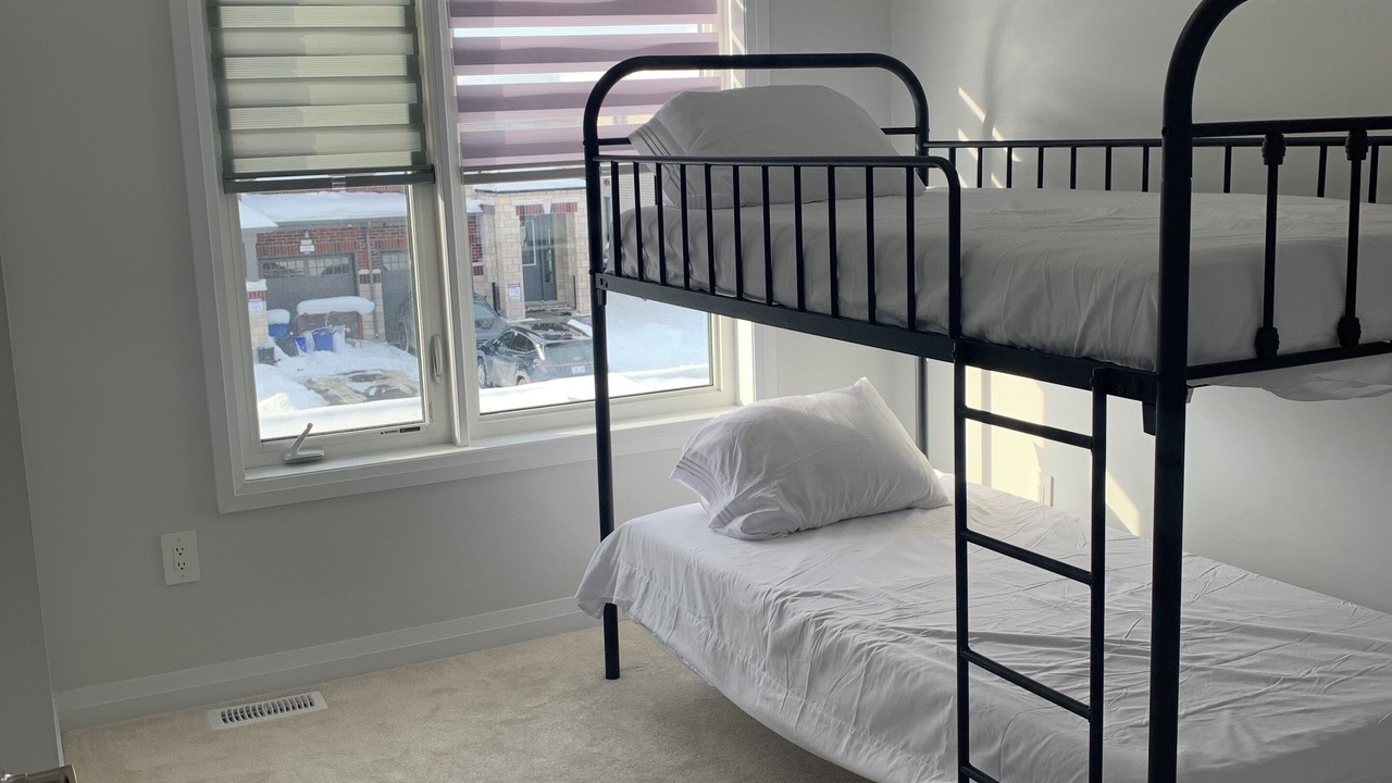 Photo of Bedroom in Lindsay