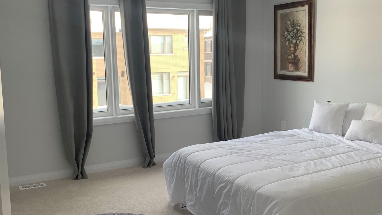 Photo of Bedroom in Lindsay