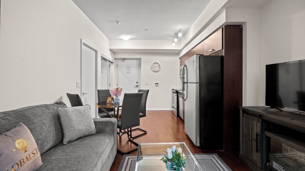 Photo of Livingroom in Bay Cloverhill