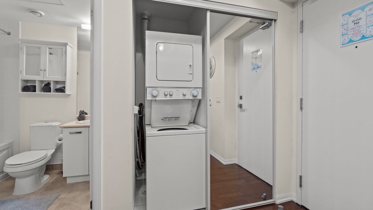 Photo of Bathroom in Bay Cloverhill