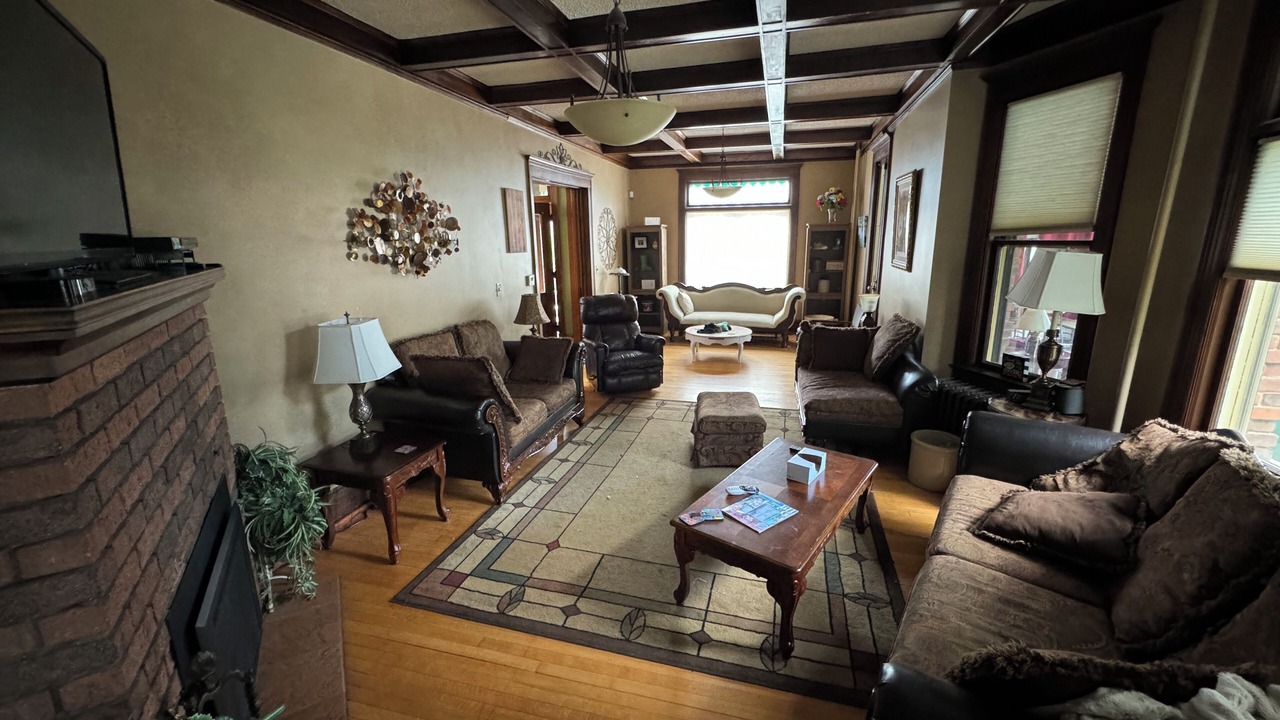 Photo of Livingroom in Albert Lea