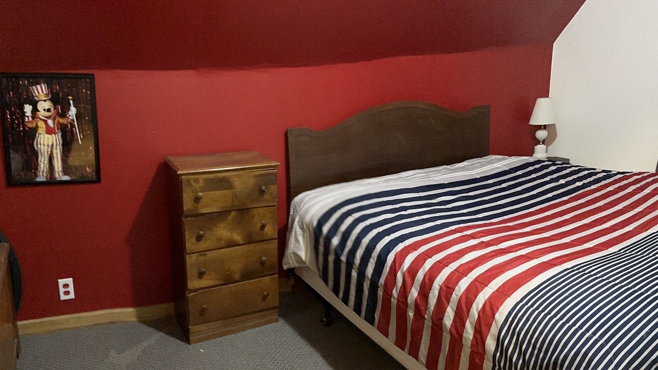 Photo of Bedroom in Albert Lea