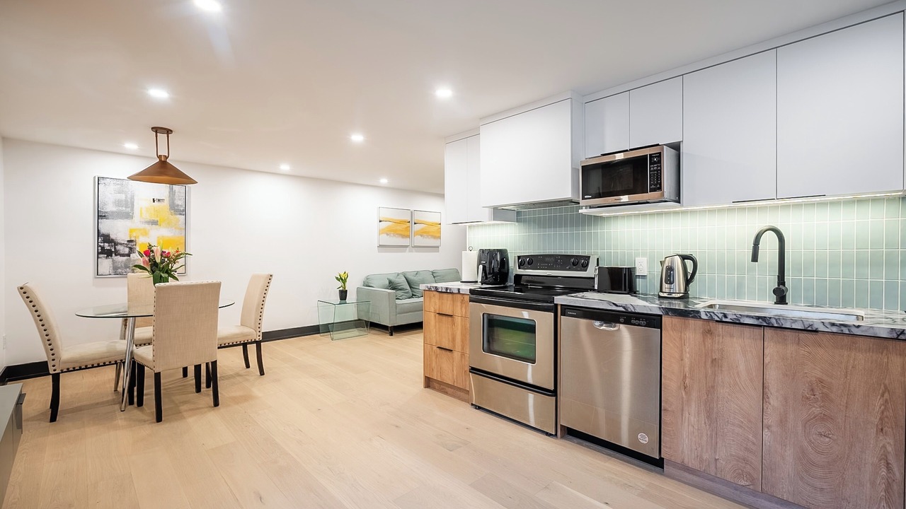 Photo of Kitchen in Lakeview