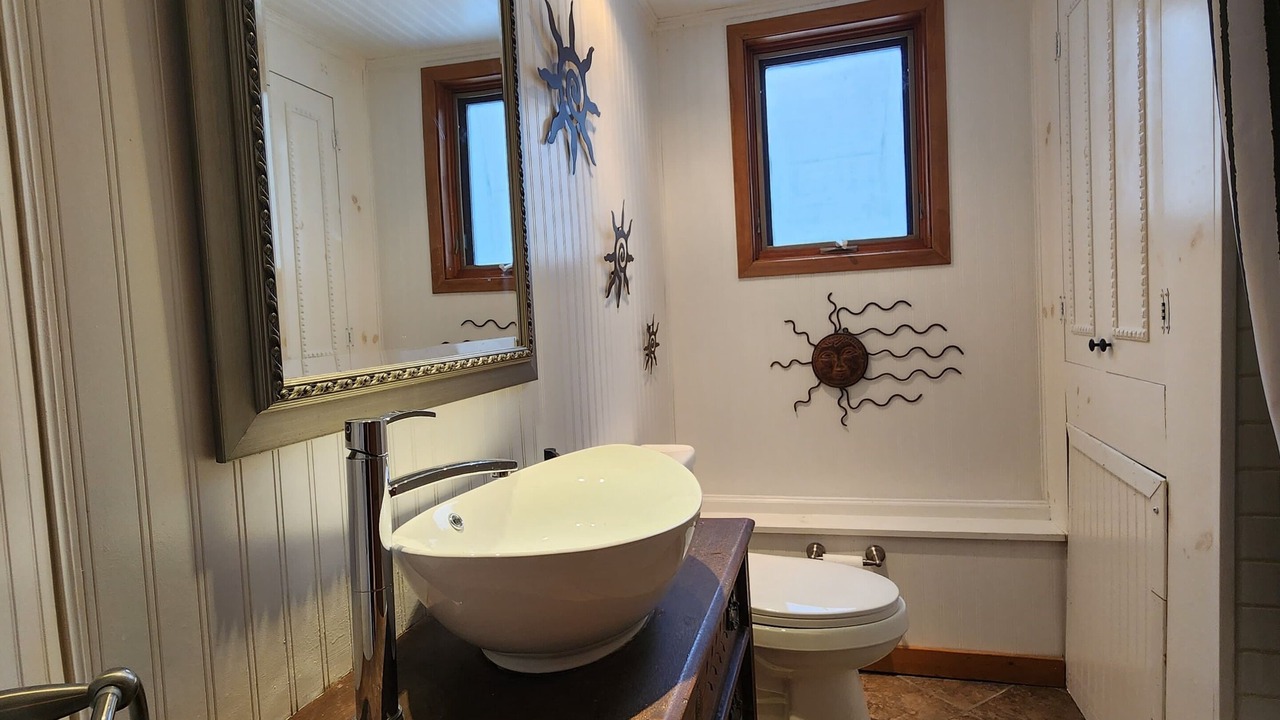 Photo of Bathroom in Central Frontenac