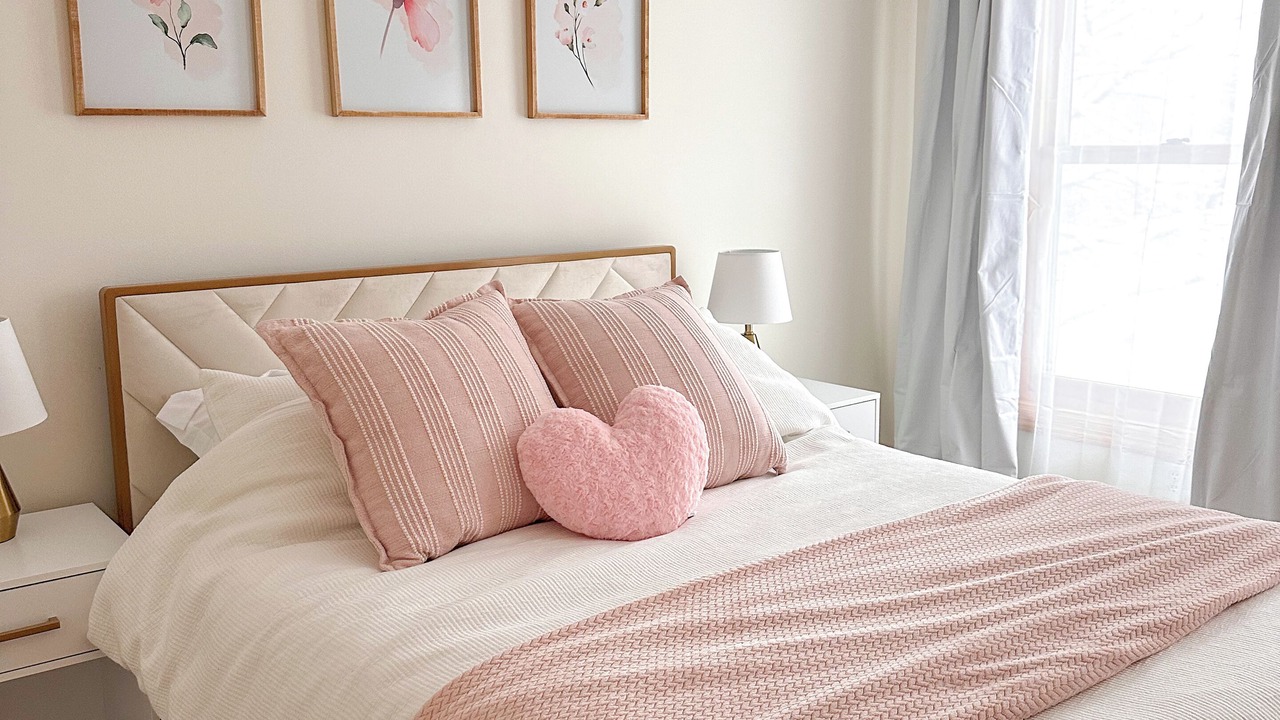 Photo of Bedroom in Hugo