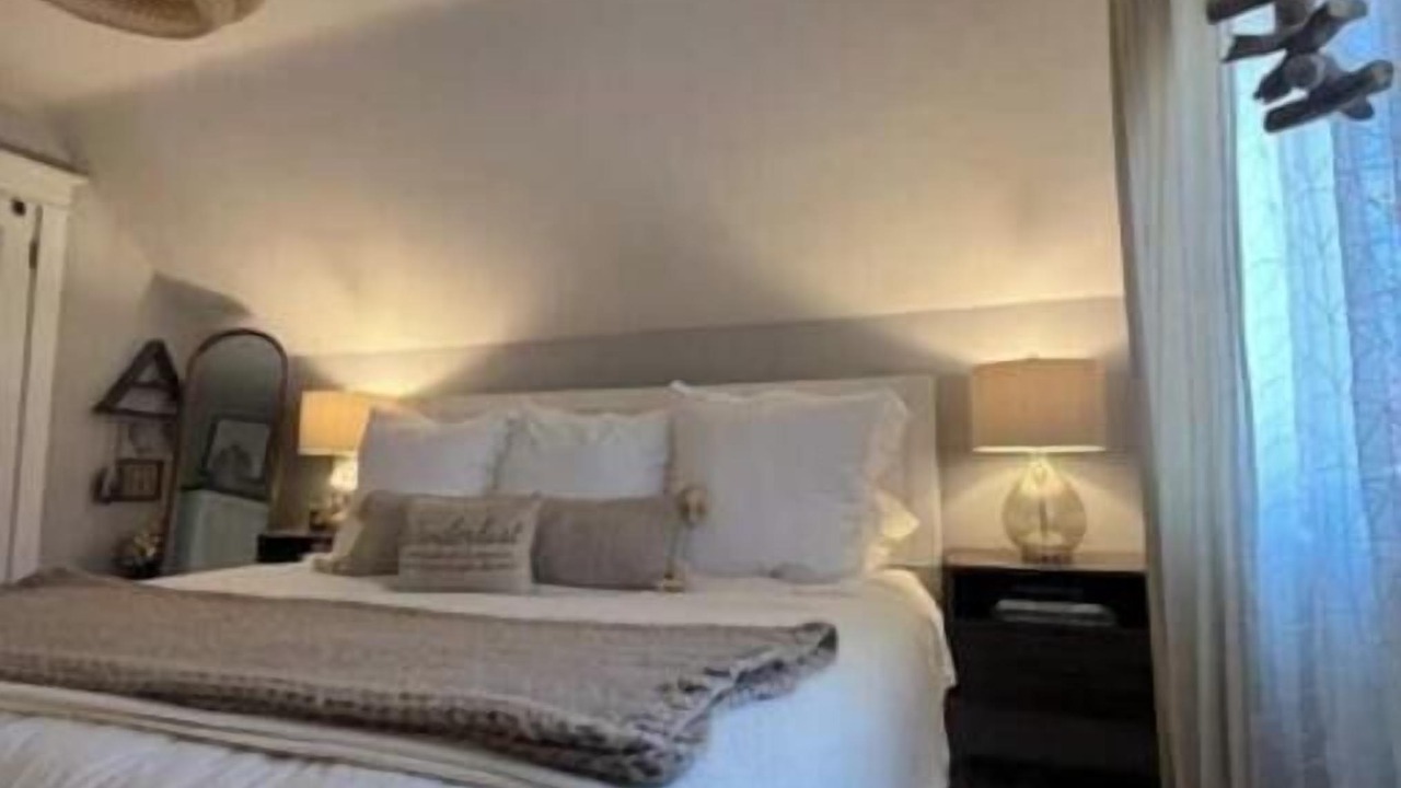 Photo of Bedroom in Hamilton