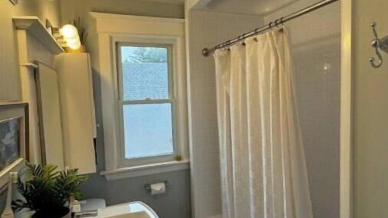 Photo of Bathroom in Hamilton