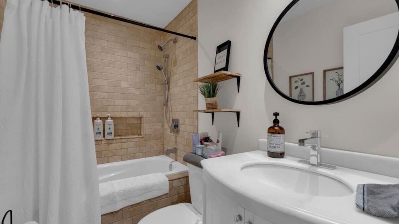 Photo of Bathroom in Caledon