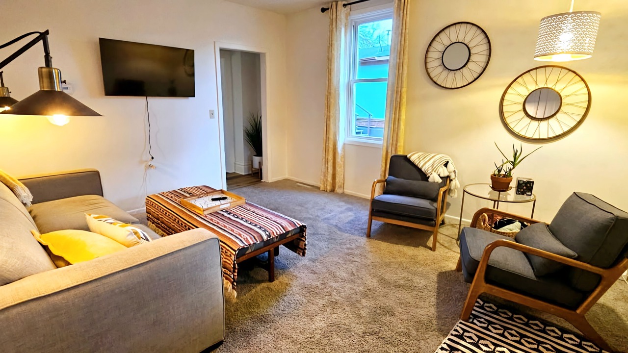 Photo of Livingroom in Norwood