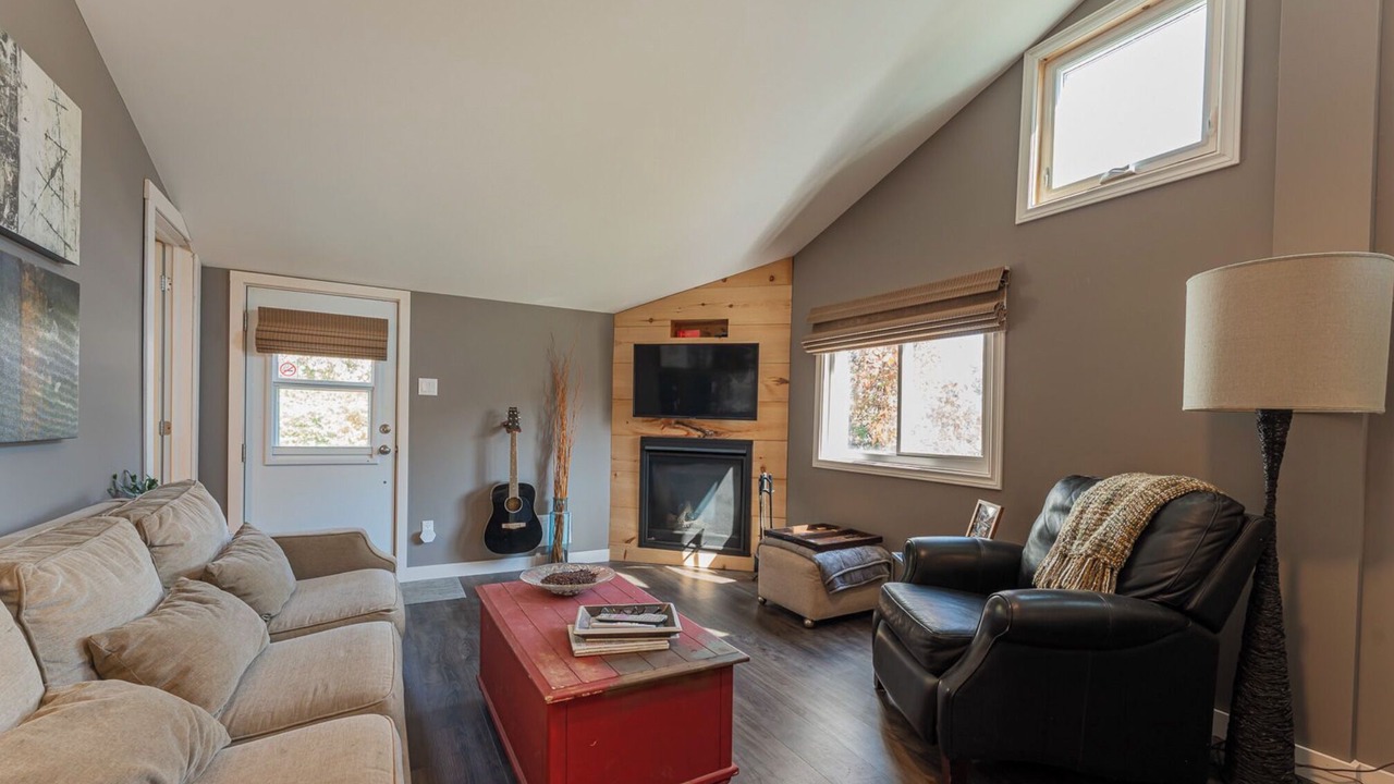 Photo of Livingroom in Victoria Road