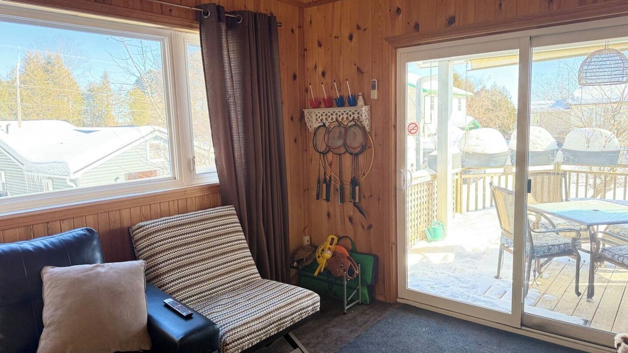 Photo of Livingroom in Victoria Road