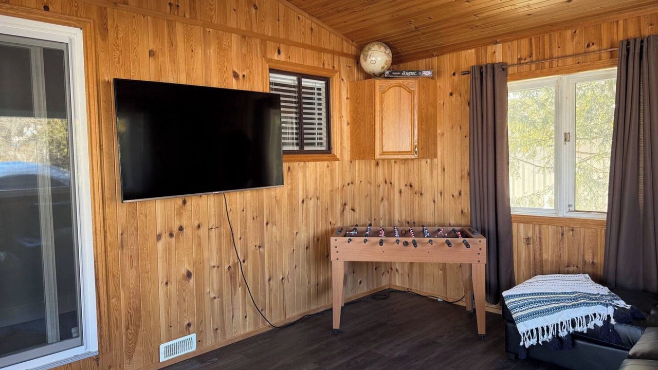 Photo of Bedroom in Victoria Road