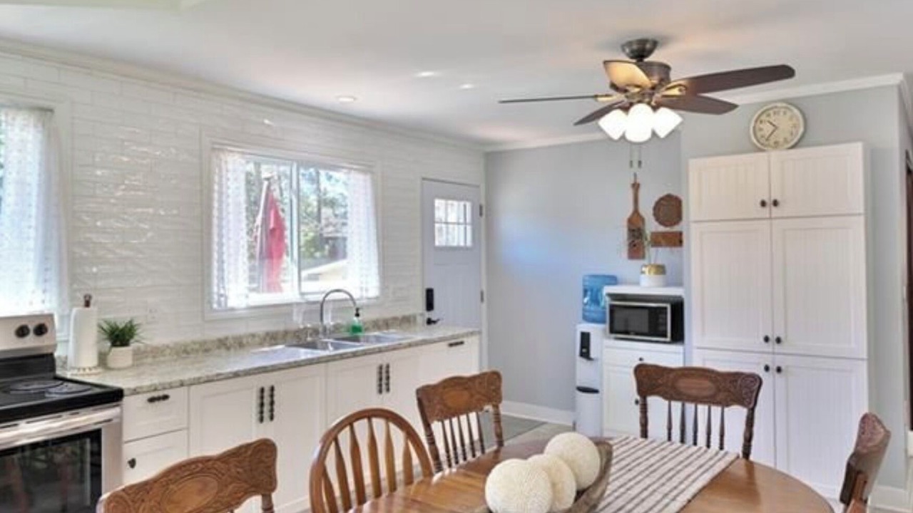 Photo of Kitchen in Tiny