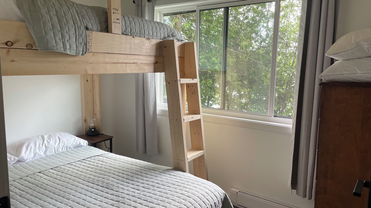 Photo of Bedroom in Hastings Highlands