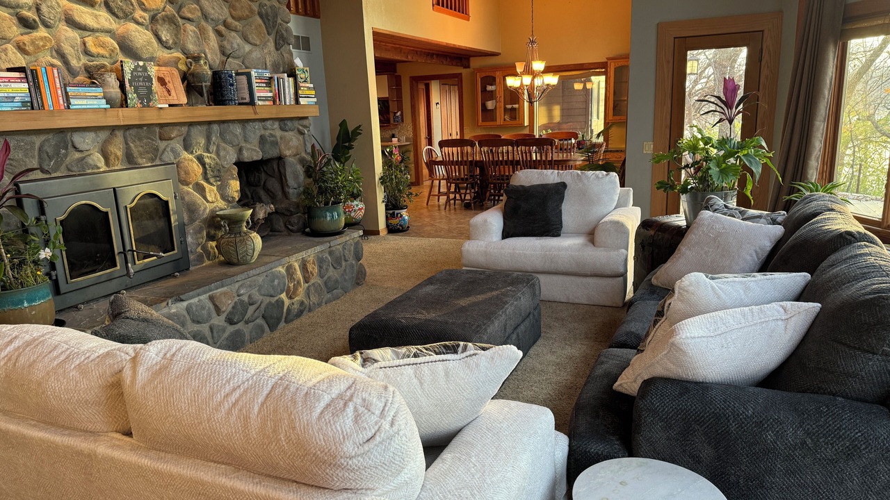 Photo of Livingroom in Fergus Falls