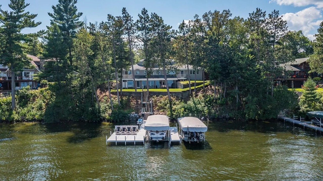 Photo of Outdoor in Lake Shore