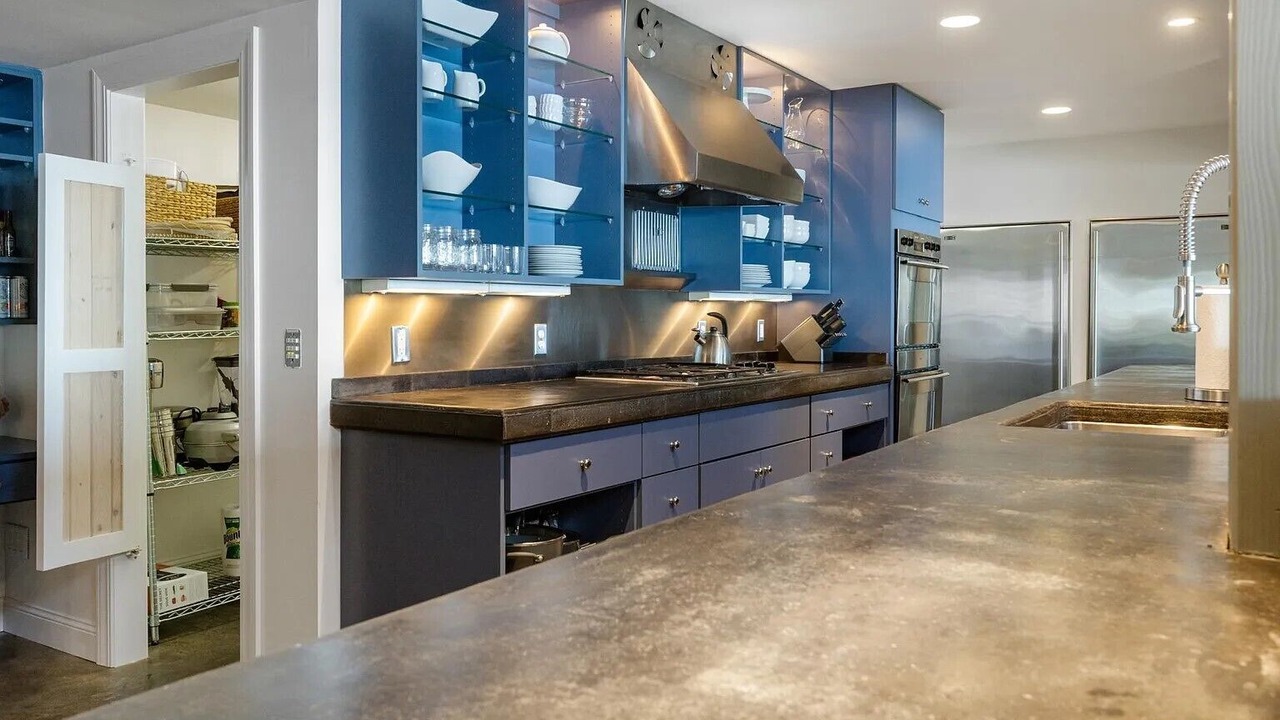 Photo of Kitchen in Lake Shore