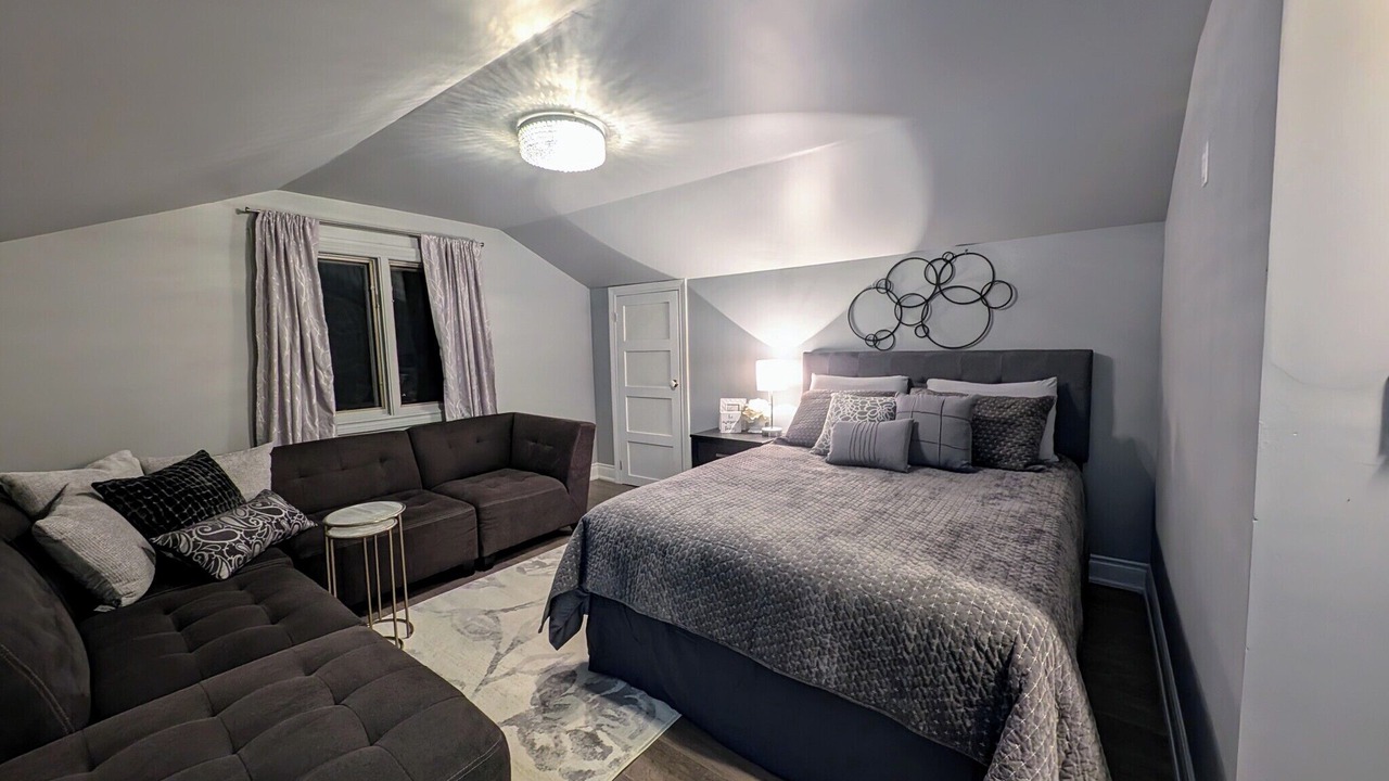 Photo of Bedroom in Caledon