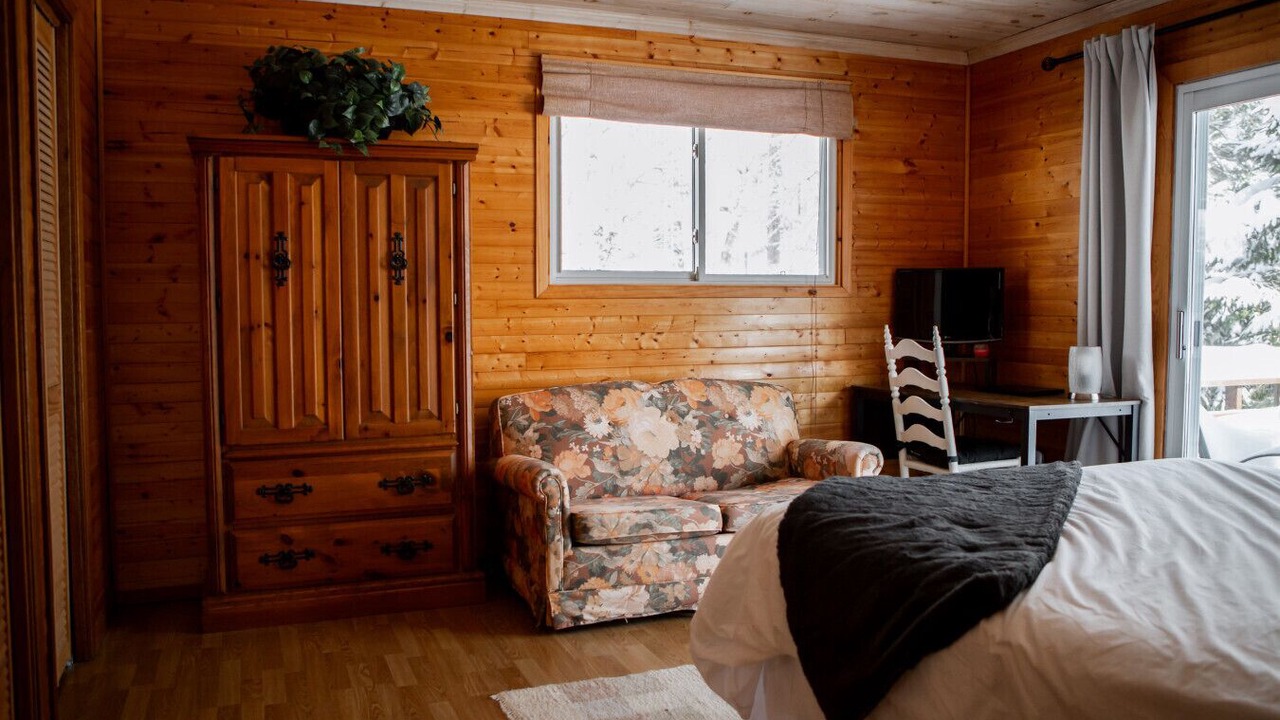 Photo of Bedroom in Magnetawan