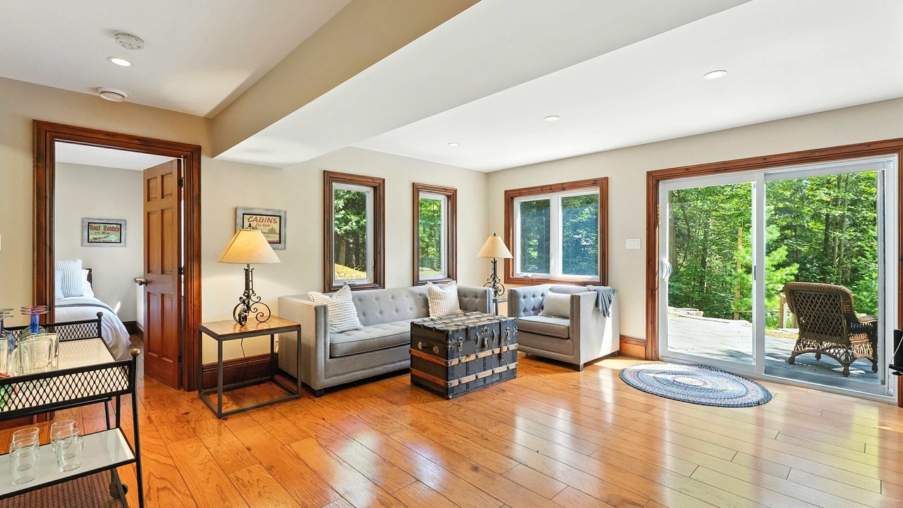 Photo of Livingroom in Baysville