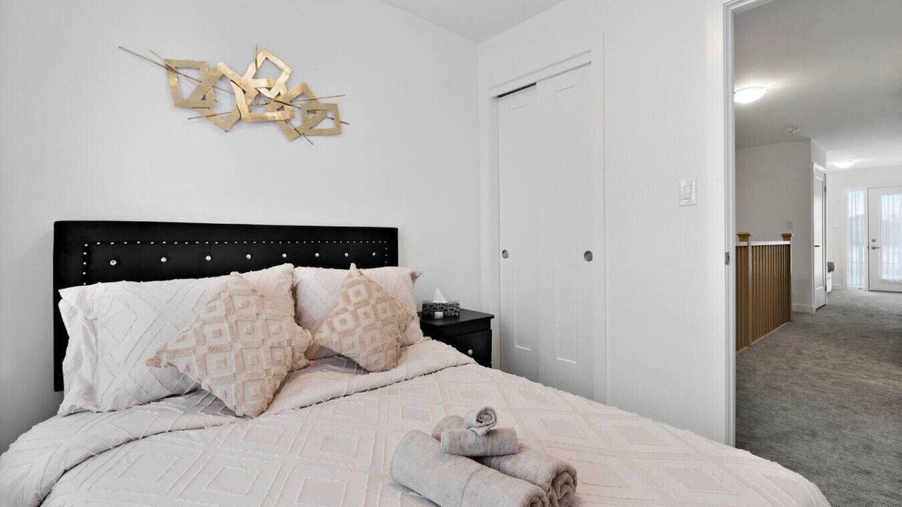 Photo of Bedroom in Welland