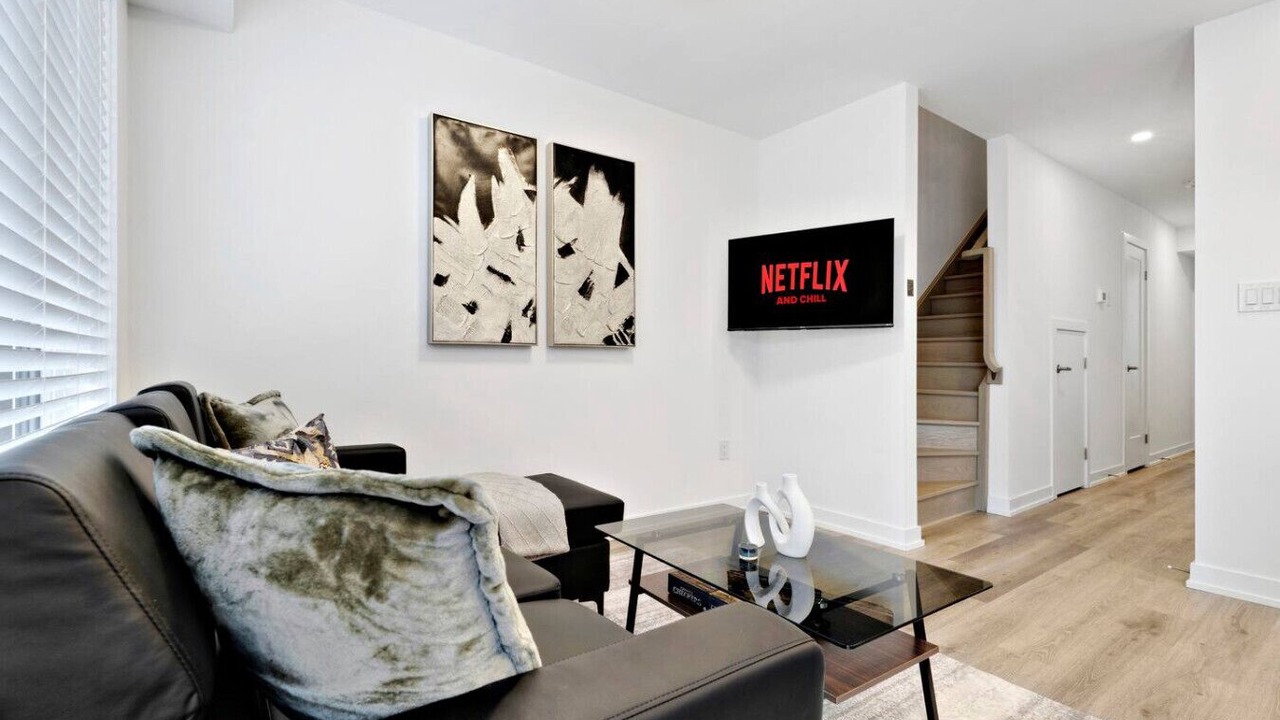 Photo of Livingroom in Welland